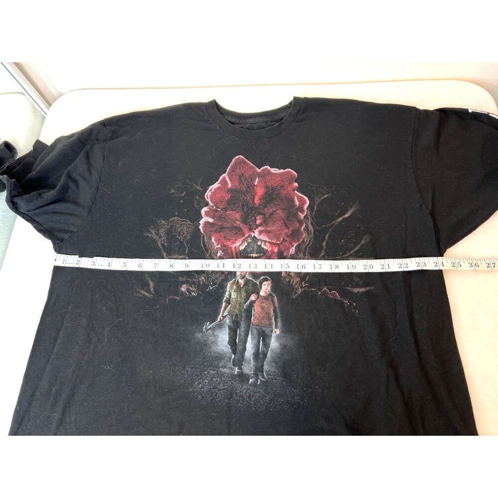 2023 Universal Studios Halloween Horror Nights The Last of Us Shirt 2XL Joel Ell - Picture 3 of 6